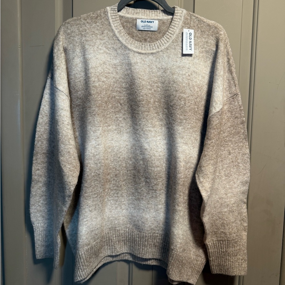 Old Navy Women's Tan Crewneck Sweater